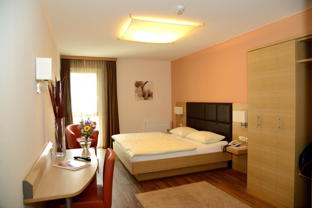 Hotel-gasthof Graf Sankt Poelten